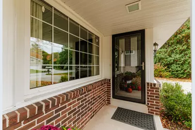 3320 N Knoll Ter, Wauwatosa, WI 53222 - Photo 2