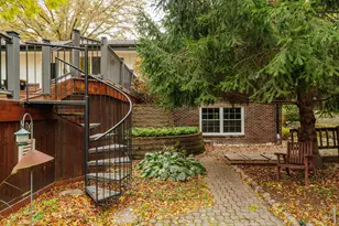 3320 N Knoll Terrace, Wauwatosa, WI 53222 - Photo 26