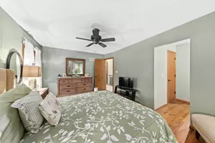 3320 N Knoll Terrace, Wauwatosa, WI 53222 - Photo 18