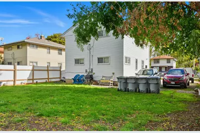 5649 N 61st St #5651, Milwaukee, WI 53218 - Photo 12