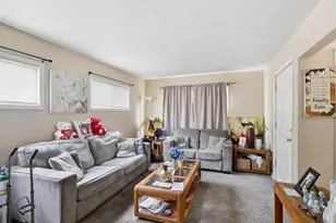 5649 N 61st St, Milwaukee, WI 53218 - Photo 4