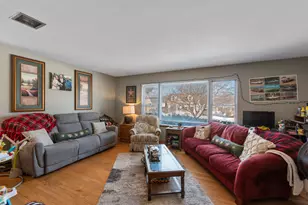 1309 S 93rd St, West Allis, WI 53214 - Photo 4