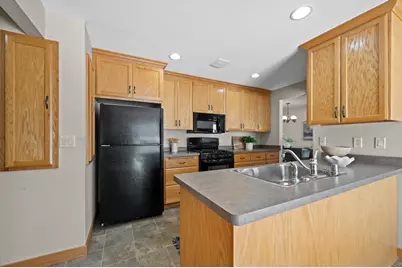 W226N8304  Friess Pl, Lisbon, WI 53089 - Photo 12