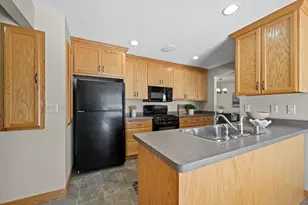 W226N8304 Friess Pl, Lisbon, WI 53089 - Photo 12