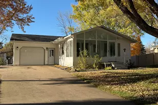 723 High Ridge Rd, River Falls, WI 54022 - Photo 2