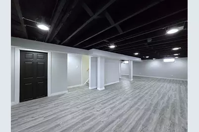 8114 W Congress St, Milwaukee, WI 53218 - Photo 28