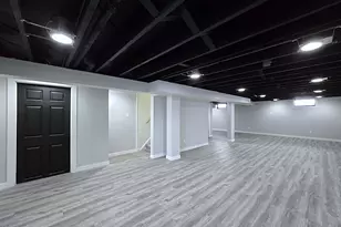 8114 W Congress St, Milwaukee, WI 53218 - Photo 28