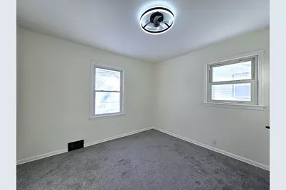 8114 W Congress St, Milwaukee, WI 53218 - Photo 22