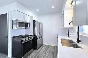 8114 W Congress St, Milwaukee, WI 53218 - Photo 4