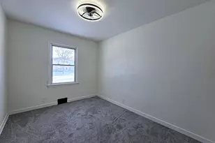 8114 W Congress St, Milwaukee, WI 53218 - Photo 24