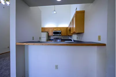 9354 W Loomis Rd #4, Franklin, WI 53132 - Photo 4