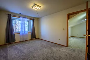 9354 W Loomis Rd, Franklin, WI 53132 - Photo 4