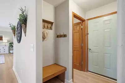 57  Happy Hollow Ln, Oconomowoc, WI 53066 - Photo 18