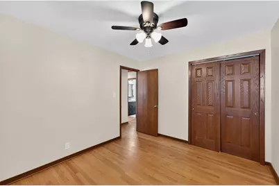 10525 W Custer Ave, Milwaukee, WI 53225 - Photo 20