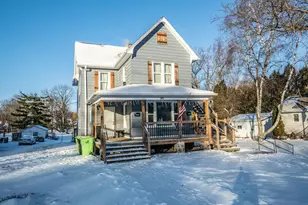 341 N Walnut St, Mayville, WI 53050 - Photo 16