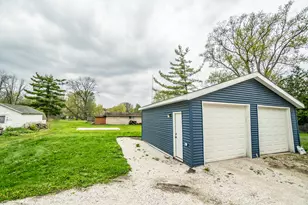 341 N Walnut St, Mayville, WI 53050 - Photo 16