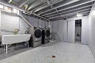 4306 N 72nd St, Milwaukee, WI 53216 - Photo 24