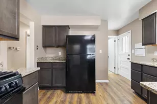 4306 N 72nd St, Milwaukee, WI 53216 - Photo 12