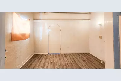 403  6th St, Racine, WI 53403 - Photo 16