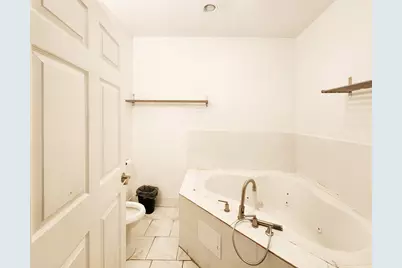 403  6th St, Racine, WI 53403 - Photo 14