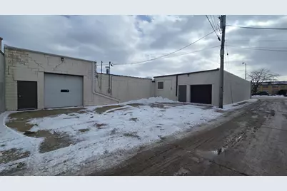 5408 W Electric Ave, West Allis, WI 53219 - Photo 16