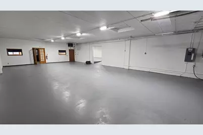 5408 W Electric Ave, West Allis, WI 53219 - Photo 4