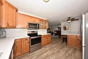 326 Kettle Moraine Dr, Slinger, WI 53086 - Photo 10