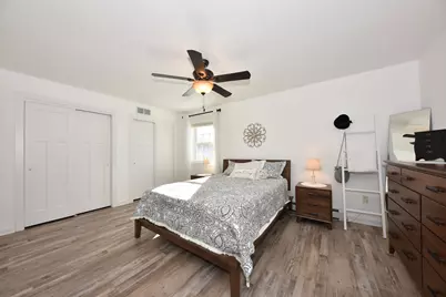 326  Kettle Moraine Dr #1, Slinger, WI 53086 - Photo 12