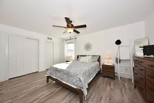 326 Kettle Moraine Dr, Slinger, WI 53086 - Photo 12