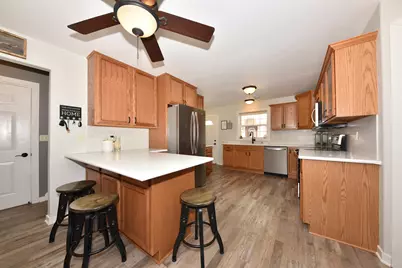 326  Kettle Moraine Dr #1, Slinger, WI 53086 - Photo 6