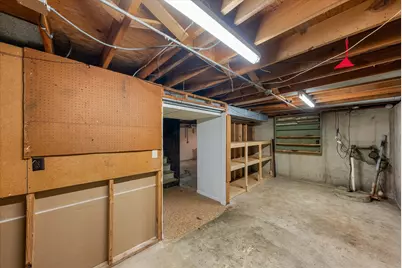 8100 W Green Tree Rd, Milwaukee, WI 53223 - Photo 26