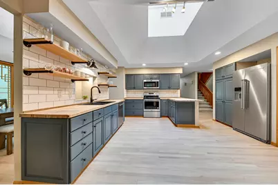 4678  Sonseeahray Dr, Richfield, WI 53033 - Photo 6