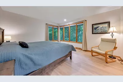 4678  Sonseeahray Dr, Richfield, WI 53033 - Photo 14