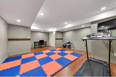 4678  Sonseeahray Dr, Richfield, WI 53033 - Photo 26