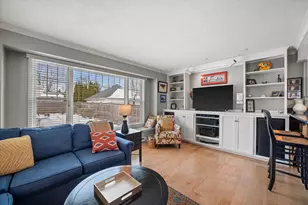 4917 N Bartlett Ave, Whitefish Bay, WI 53217 - Photo 18