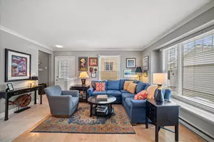 4917 N Bartlett Ave, Whitefish Bay, WI 53217 - Photo 14