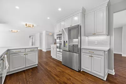 850  Janacek Rd, Brookfield, WI 53045 - Photo 2