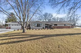 850 Janacek Rd, Brookfield, WI 53045 - Photo 2