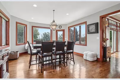 14165  Lindsay Dr, Brookfield, WI 53005 - Photo 12