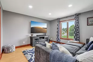 14165 Lindsay Dr, Brookfield, WI 53005 - Photo 34