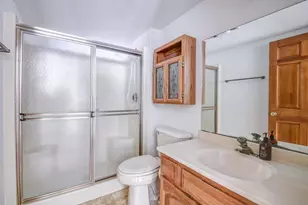 530 N Silverbrook Dr, West Bend, WI 53090 - Photo 14