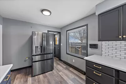 2509  Saemann Ave, Sheboygan, WI 53081 - Photo 6