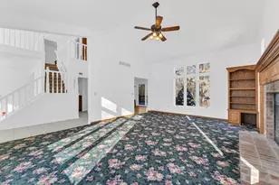 N65W15278 Blue Heron Dr, Menomonee Falls, WI 53051 - Photo 8