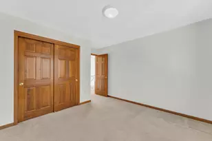 N65W15278 Blue Heron Dr, Menomonee Falls, WI 53051 - Photo 36