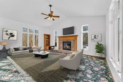 N65W15278  Blue Heron Dr, Menomonee Falls, WI 53051 - Photo 6