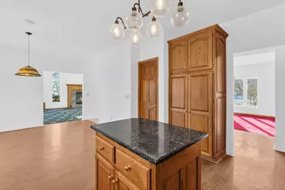 N65W15278  Blue Heron Dr, Menomonee Falls, WI 53051 - Photo 16