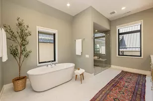 5589 N Danbury Rd, Whitefish Bay, WI 53217 - Photo 12