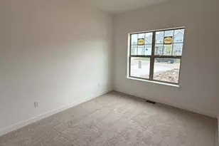 3232 Bergamot Dr, Racine, WI 53406 - Photo 12