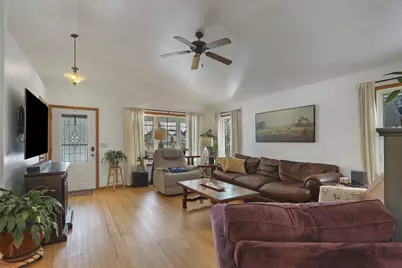 5417  32nd St, Kenosha, WI 53144 - Photo 2