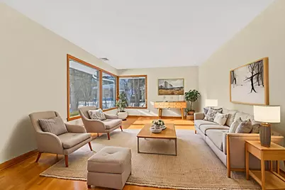 2428 S Root River Pkwy, West Allis, WI 53227 - Photo 2